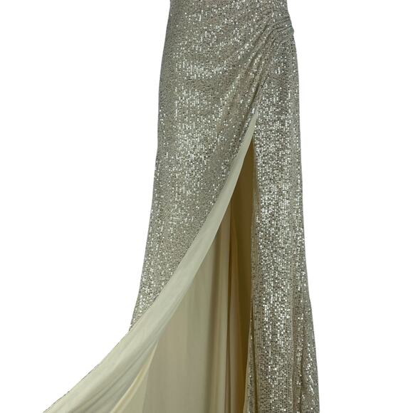 Ieena for Mac Duggal Sequined Drop Shoulder Evening Gown Nude Size 6 - Picture 7 of 14